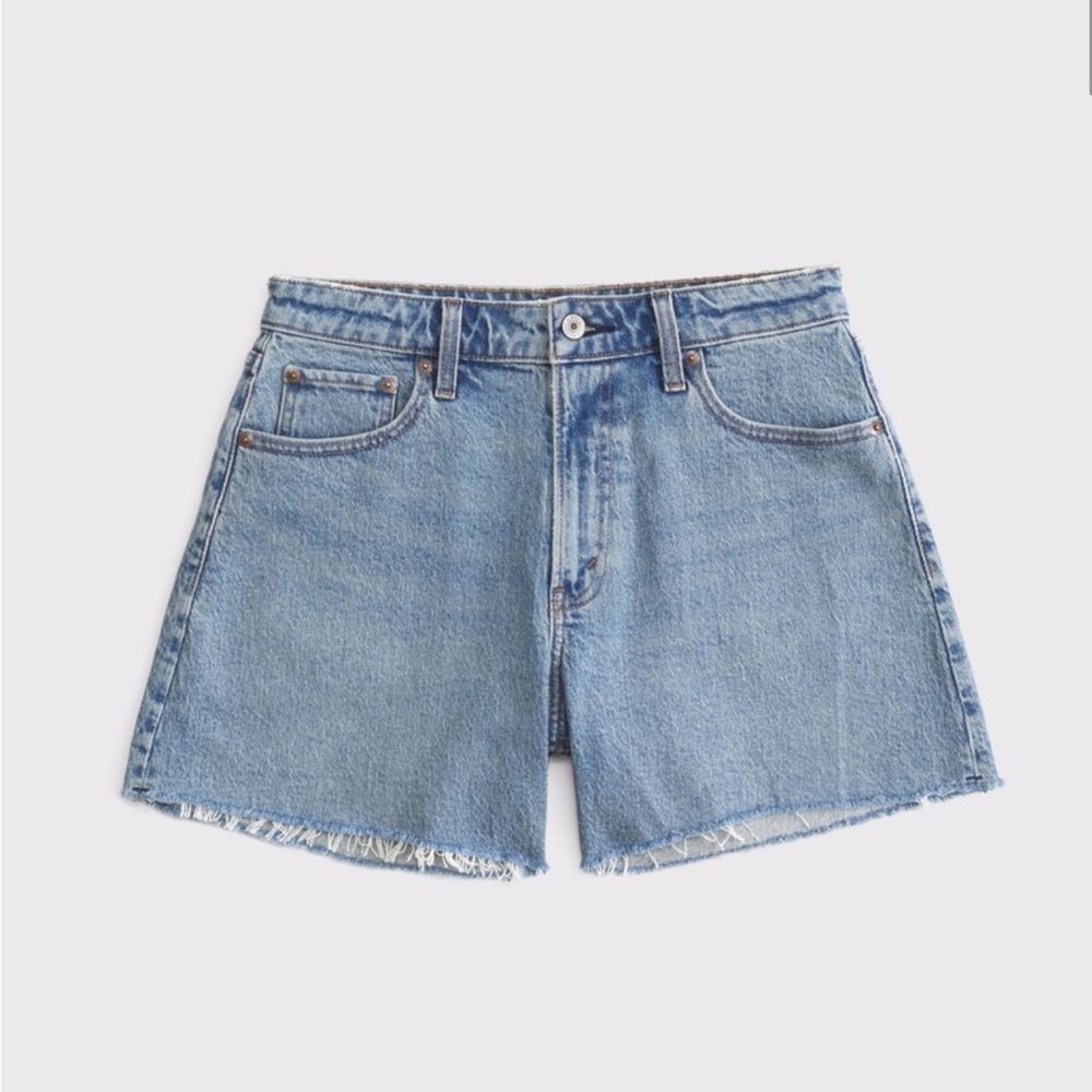 Abercrombie & Fitch Curve Love High Rise Dad Short